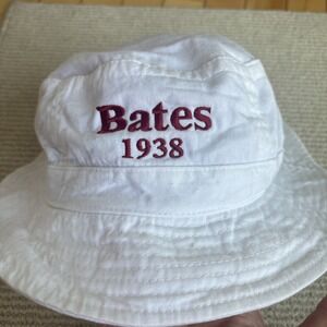 Bates College 1938 Headshot Hat Bucket M/L  Cotton y2k Maine